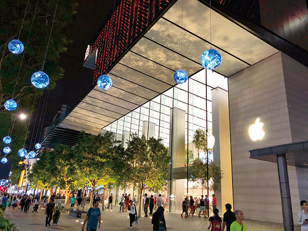 싱가포르의 타운스퀘어 ‘애플 오차드 로드’